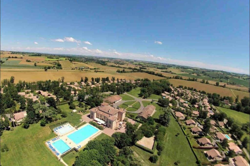 Villa Maison château barbet à Lombez Extérieur photo
